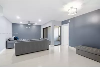 11444 NW 10th St #11444, Pembroke Pines, FL 33026 - Photo 3