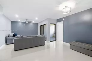 11444 NW 10th St, Pembroke Pines, FL 33026 - Photo 3