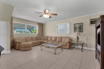 2322 SW 128th Ave, Miami, FL 33175 - Photo 5