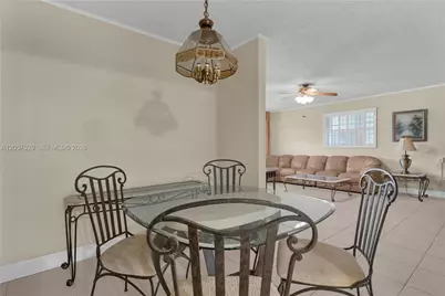 2322 SW 128th Ave, Miami, FL 33175 - Photo 9