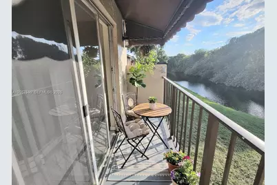 1141 Lake Victoria Dr #E, West Palm Beach, FL 33411 - Photo 5