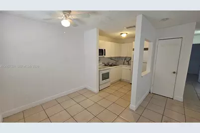 850 SW 6th Ct #3, Pompano Beach, FL 33060 - Photo 5