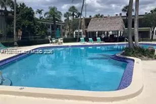 8261 SW 128th St, Pinecrest, FL 33156 - Photo 3