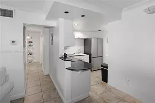 8617 SW 68th Ct, Pinecrest, FL 33156 - Photo 15
