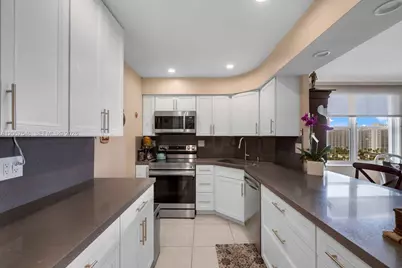 3200 NE 36th St #1216, Fort Lauderdale, FL 33308 - Photo 5