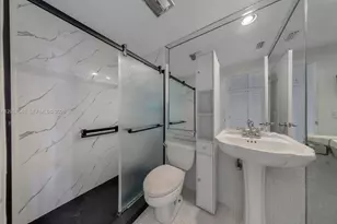 3200 NE 36th St, Fort Lauderdale, FL 33308 - Photo 9