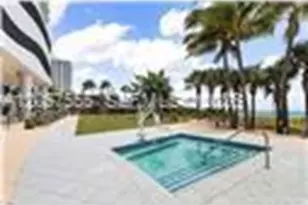 6801 Collins Ave, Miami Beach, FL 33141 - Photo 23
