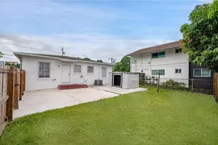 2624 NW 24th St, Miami, FL 33142 - Photo 31