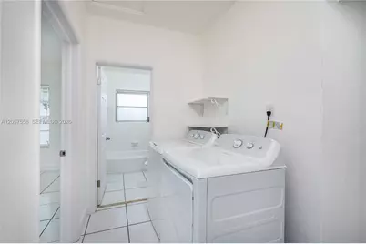 2624 NW 24th St, Miami, FL 33142 - Photo 17