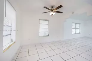 2624 NW 24th St, Miami, FL 33142 - Photo 15
