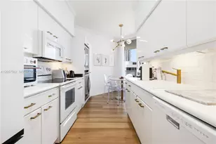 16445 Collins Ave, Sunny Isles Beach, FL 33160 - Photo 11