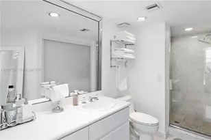 16445 Collins Ave, Sunny Isles Beach, FL 33160 - Photo 17