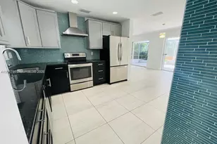 1900 NE 41st St, Oakland Park, FL 33308 - Photo 5