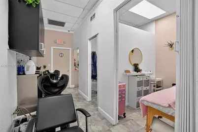 Full Service Salon For Sale in Miami, Miami, FL 33173 - Photo 13