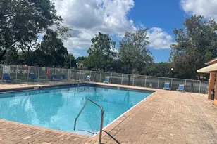 3690 N 56th Ave, Hollywood, FL 33021 - Photo 13
