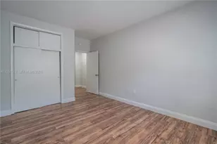7927 East Dr, North Bay Village, FL 33141 - Photo 11