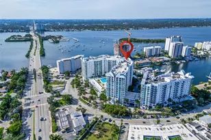 7900 Harbor Island Dr, North Bay Village, FL 33141 - Photo 33