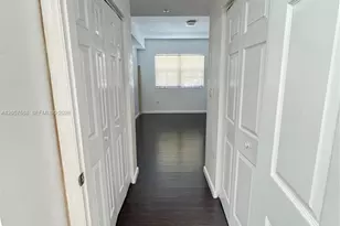 11601 NW 89th St, Doral, FL 33178 - Photo 13