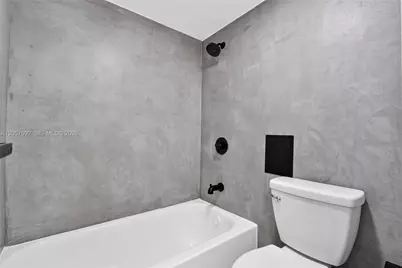 3301 N Country Club Dr #101, Aventura, FL 33180 - Photo 13