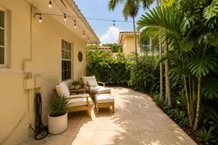 3300 Segovia St, Coral Gables, FL 33134 - Photo 5