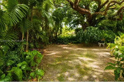 3300 Segovia St, Coral Gables, FL 33134 - Photo 23
