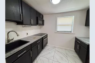 1079 NW 112th Ter #3, Miami, FL 33168 - Photo 5