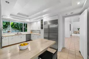 3798 Matheson Ave, Miami, FL 33133 - Photo 15