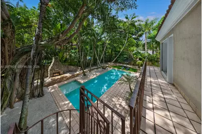 3798 Matheson Ave, Miami, FL 33133 - Photo 27