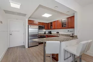 2301 Collins Ave, Miami Beach, FL 33139 - Photo 11