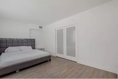 2301 Collins Ave #1528, Miami Beach, FL 33139 - Photo 19