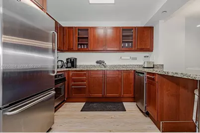 2301 Collins Ave #1528, Miami Beach, FL 33139 - Photo 13