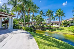 10730 NW 66th St, Doral, FL 33178 - Photo 9