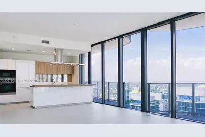 1000 Brickell Plaza #PH5907, Miami, FL 33131 - Photo 9