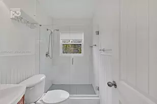 1636 NE 15th Ave, Fort Lauderdale, FL 33305 - Photo 33