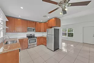 1636 NE 15th Ave, Fort Lauderdale, FL 33305 - Photo 17