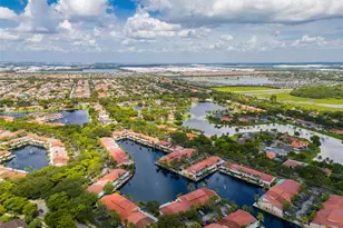 8350 Dundee Terrace, Miami Lakes, FL 33016 - Photo 67