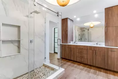 8350 Dundee Ter, Miami Lakes, FL 33016 - Photo 25