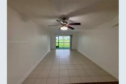 8060 N Colony Cir N #107, Tamarac, FL 33321 - Photo 3