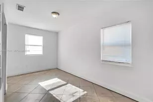 1420 NW 195th St, Miami Gardens, FL 33169 - Photo 11