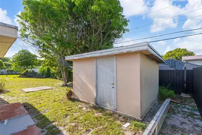 1420 NW 195th St, Miami Gardens, FL 33169 - Photo 25
