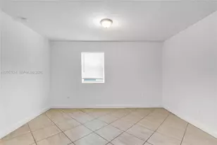 1420 NW 195th St, Miami Gardens, FL 33169 - Photo 9