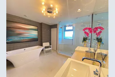 17301 Biscayne Blvd #1808, North Miami Beach, FL 33160 - Photo 13