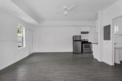 529 NW 88th St #1, El Portal, FL 33150 - Photo 5