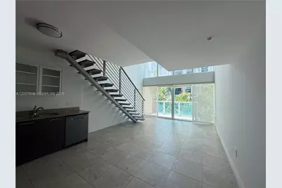 41 SE 5th St #404, Miami, FL 33131 - Photo 5