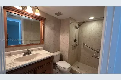 16551 Blatt Blvd #204, Weston, FL 33326 - Photo 11