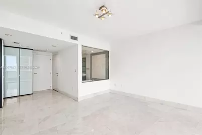 200 Biscayne Boulevard Way #4004, Miami, FL 33131 - Photo 33