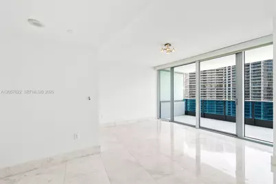 200 Biscayne Boulevard Way #4004, Miami, FL 33131 - Photo 29