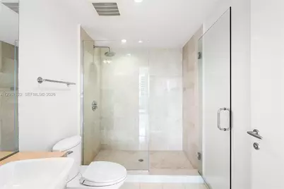 200 Biscayne Boulevard Way #4004, Miami, FL 33131 - Photo 27