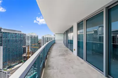 200 Biscayne Boulevard Way #4004, Miami, FL 33131 - Photo 47