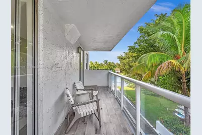 10000 W Bay Harbor Dr #201, Bay Harbor Islands, FL 33154 - Photo 17